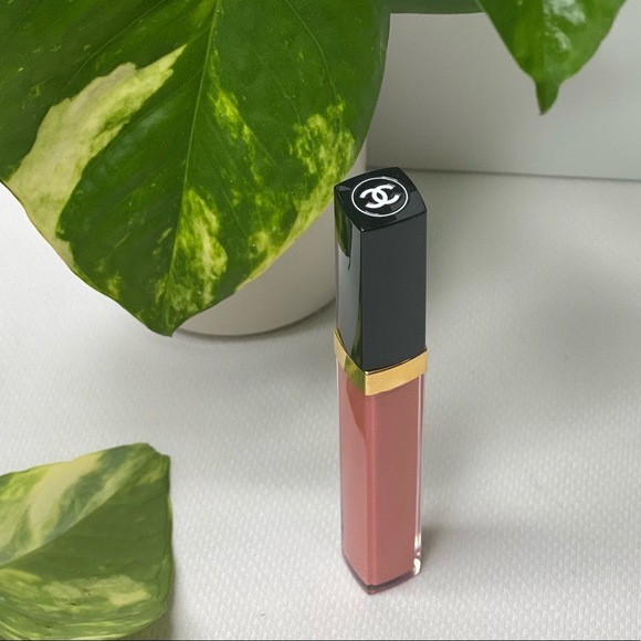 CHANEL Other - Rouge Coco Gloss 744